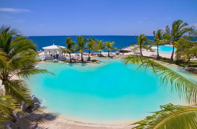 Tracadero Beach Resort pool